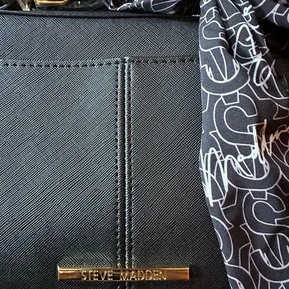 Nwt Steve Madden Black Breese Crossbody bag purse - Picture 5 of 10